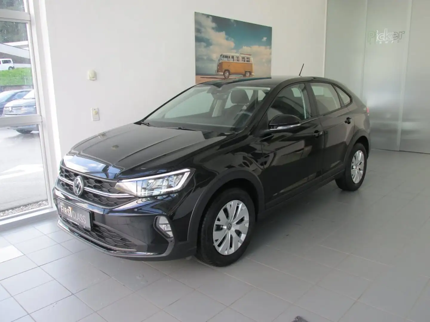 Volkswagen Taigo 4Me TSI Schwarz - 2