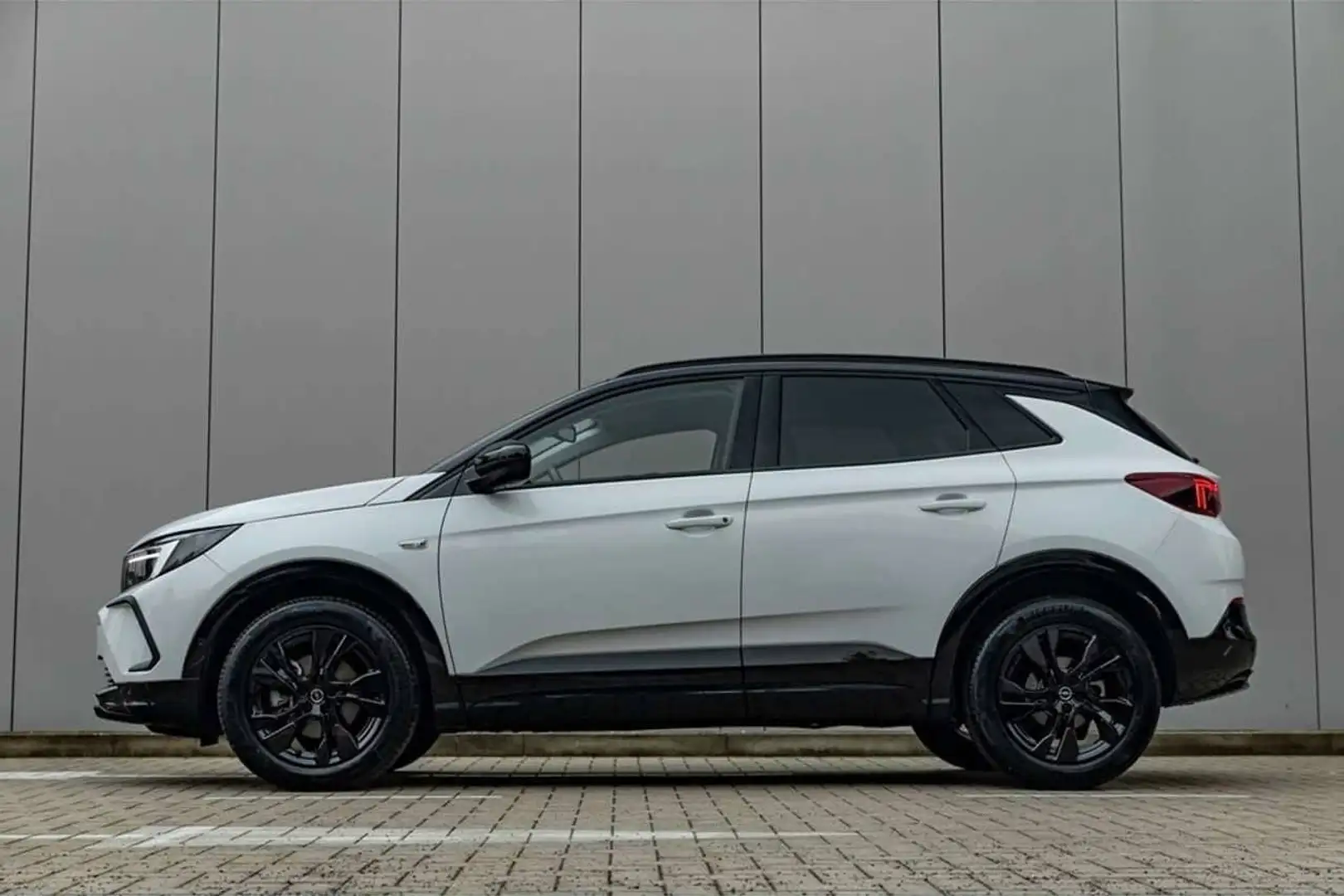 Opel Grandland GS | Automaat 130pk | Zetelverw. | Camera | Dod... Wit - 2
