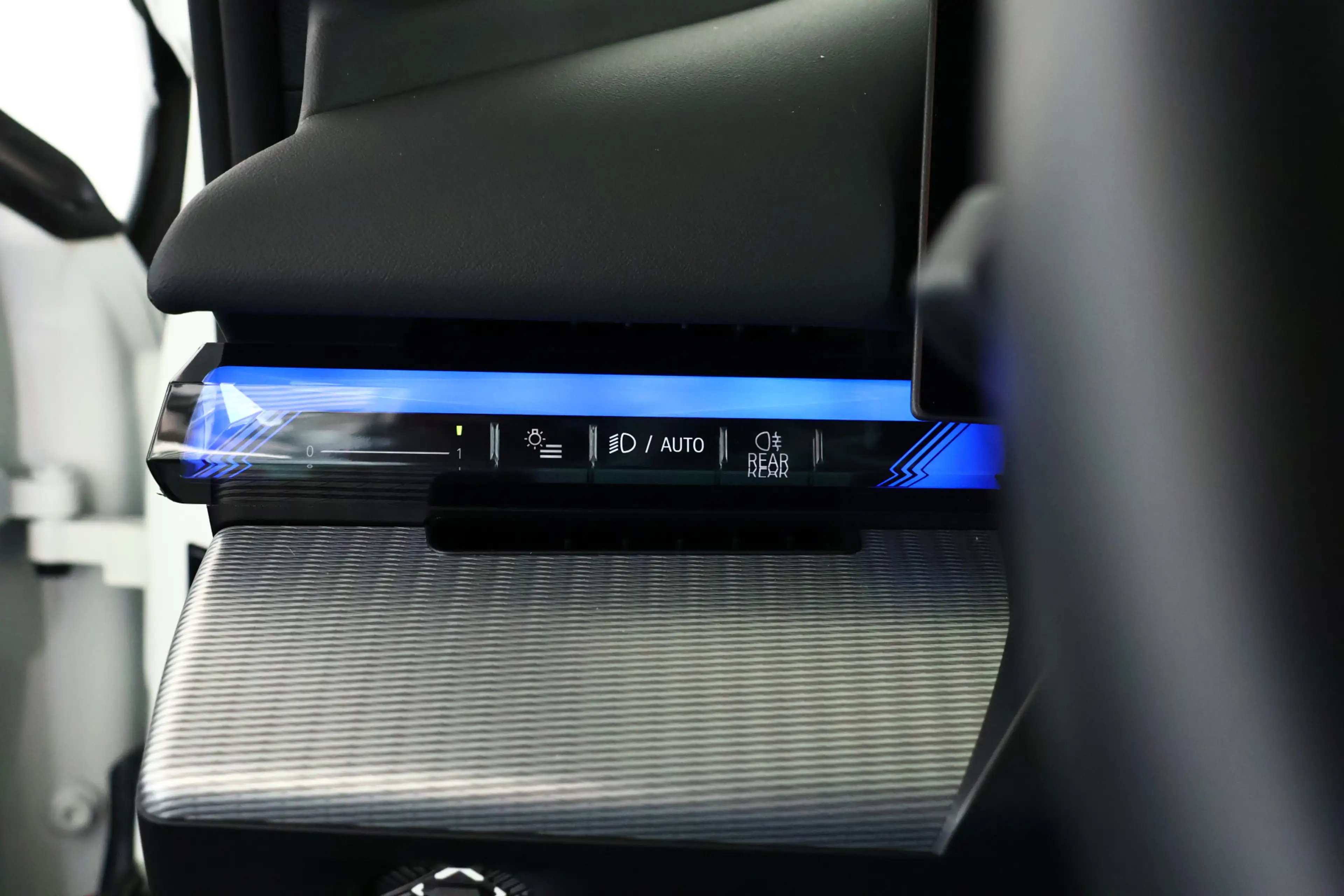 BMW i5 eDrive40 M Sport 84 kWh Panorama / HUD / ACC / Car — photo 21