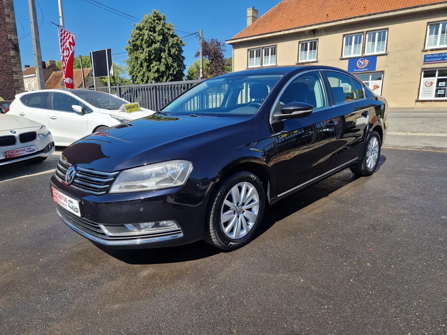 Volkswagen Passat 1.6 CR TDi Comfortline ** CLIM/CAPTEURS/GPS ** Noir - 1
