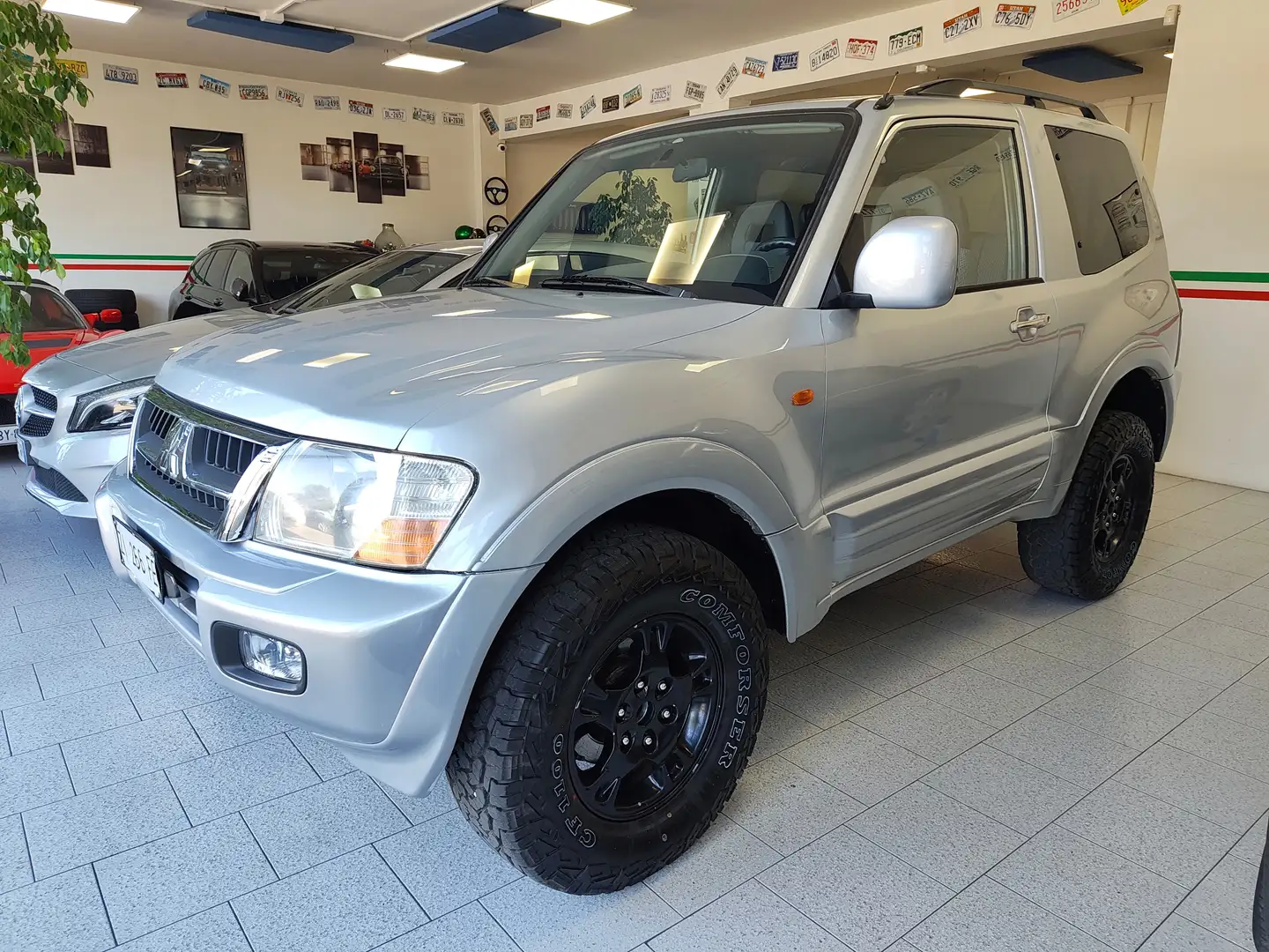 Mitsubishi Pajero 3p 3.2 165CV *58000KM* ASI Argento - 1