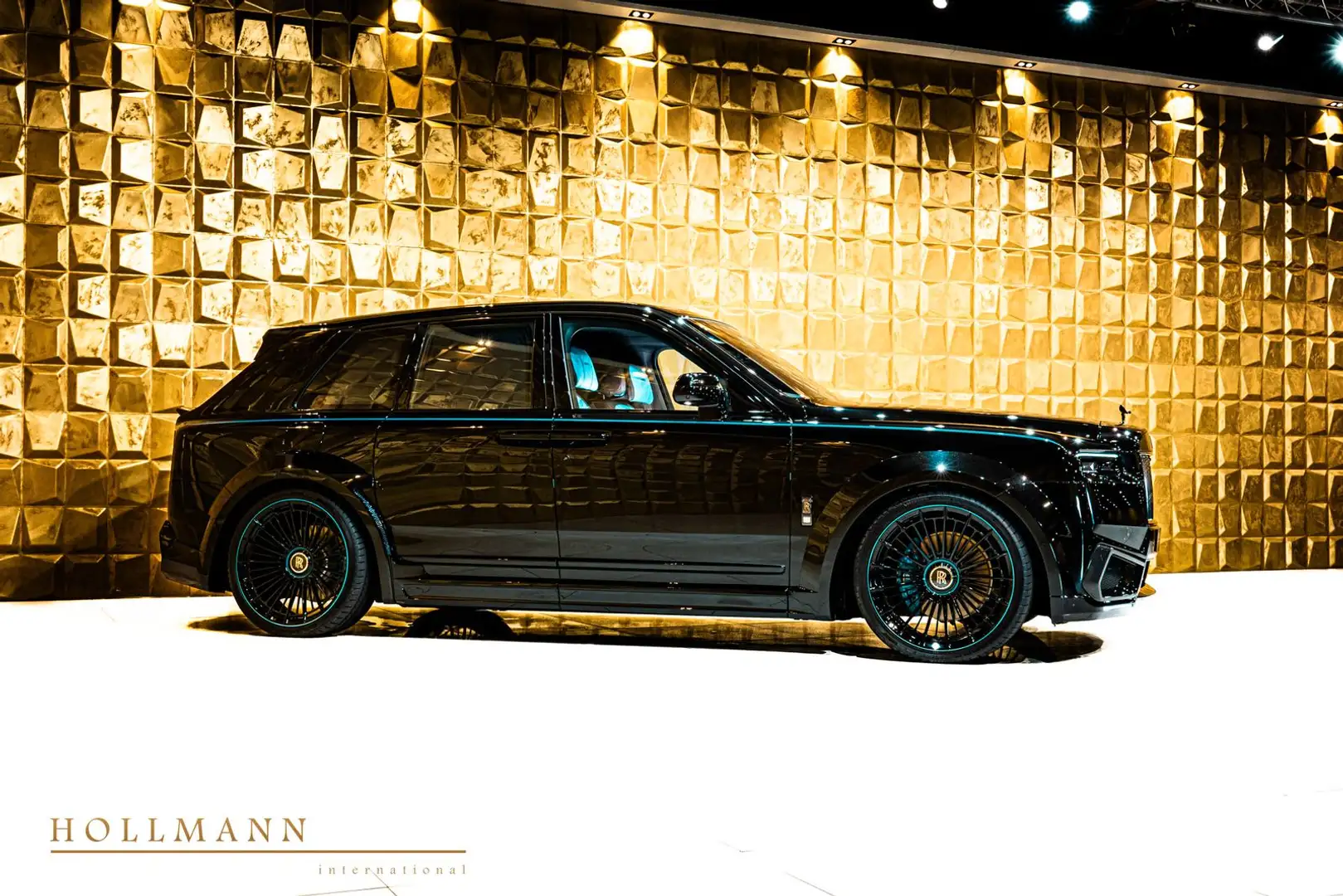 Rolls-Royce Cullinan SERIES II BLACK BADGE + MY2026 Schwarz - 2