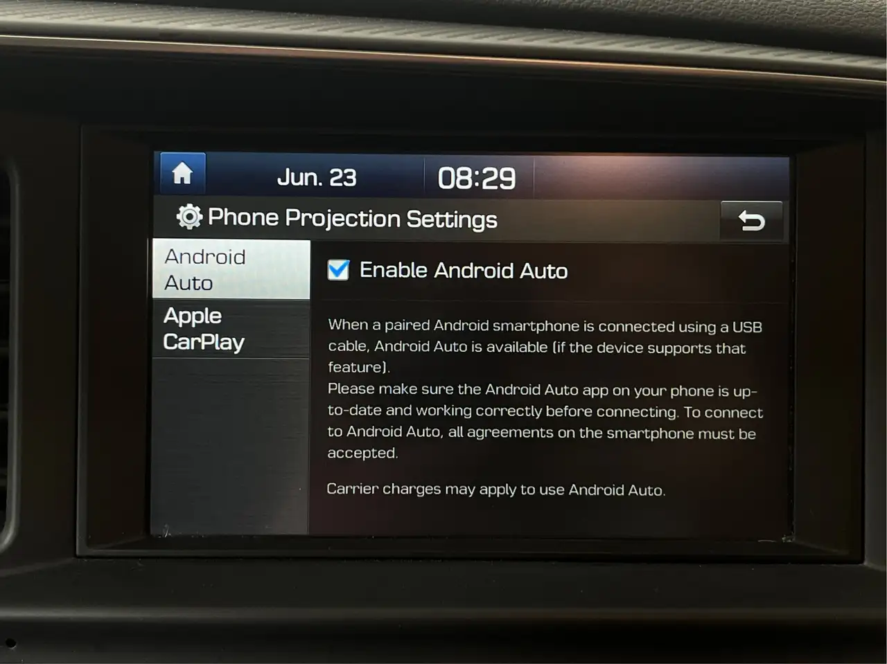 Hyundai ELANTRA photo Hyundai ELANTRA
