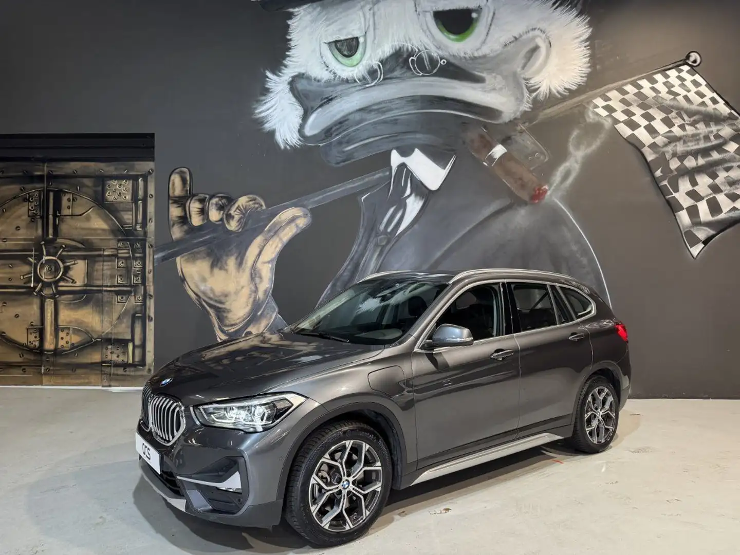 BMW X1 xDrive25e xLine BVA6 1ère main origine France Grau - 1