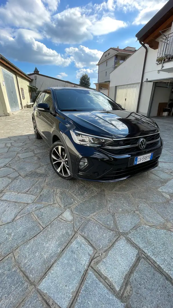 Volkswagen Taigo 1.0 tsi R-Line 115cv dsg Zwart - 1