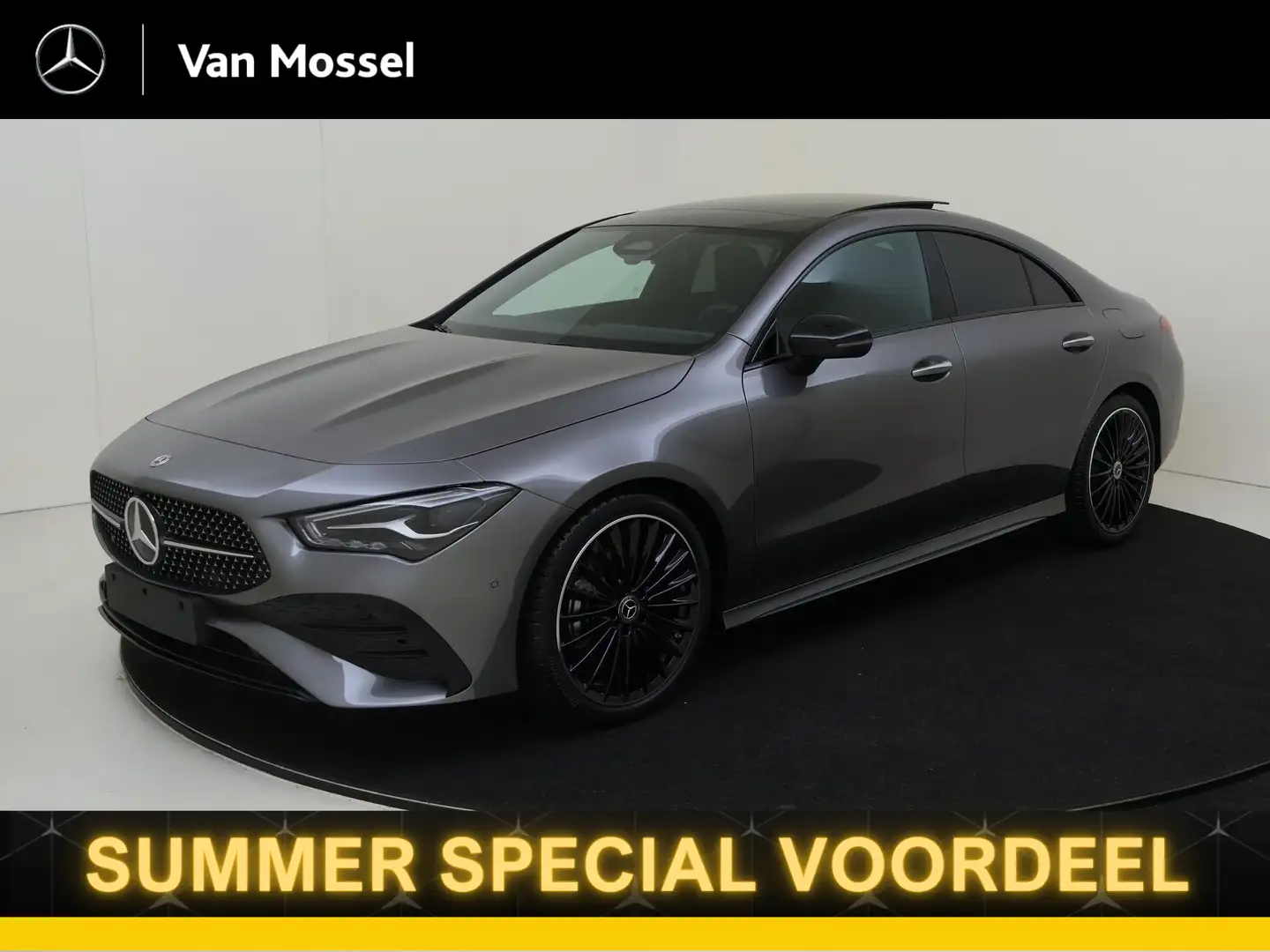 Mercedes-Benz CLA 180 Star Edition AMG Line / Panoramadak/ Night/ 19 inc Grijs - 1