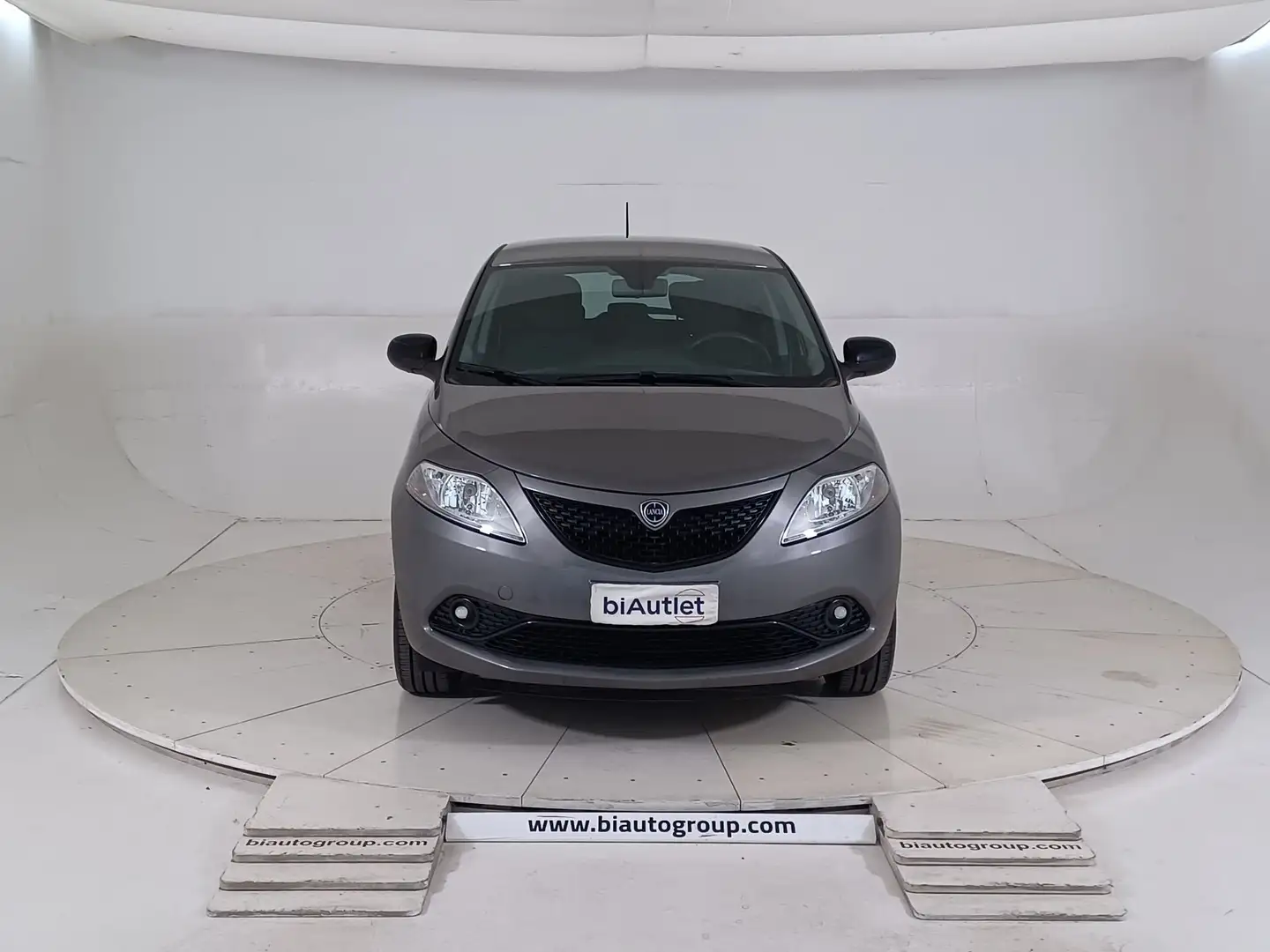 Lancia Ypsilon III 2015 Benzina 1.0 firefly hybrid Gold s&s 70cv Сірий - 2