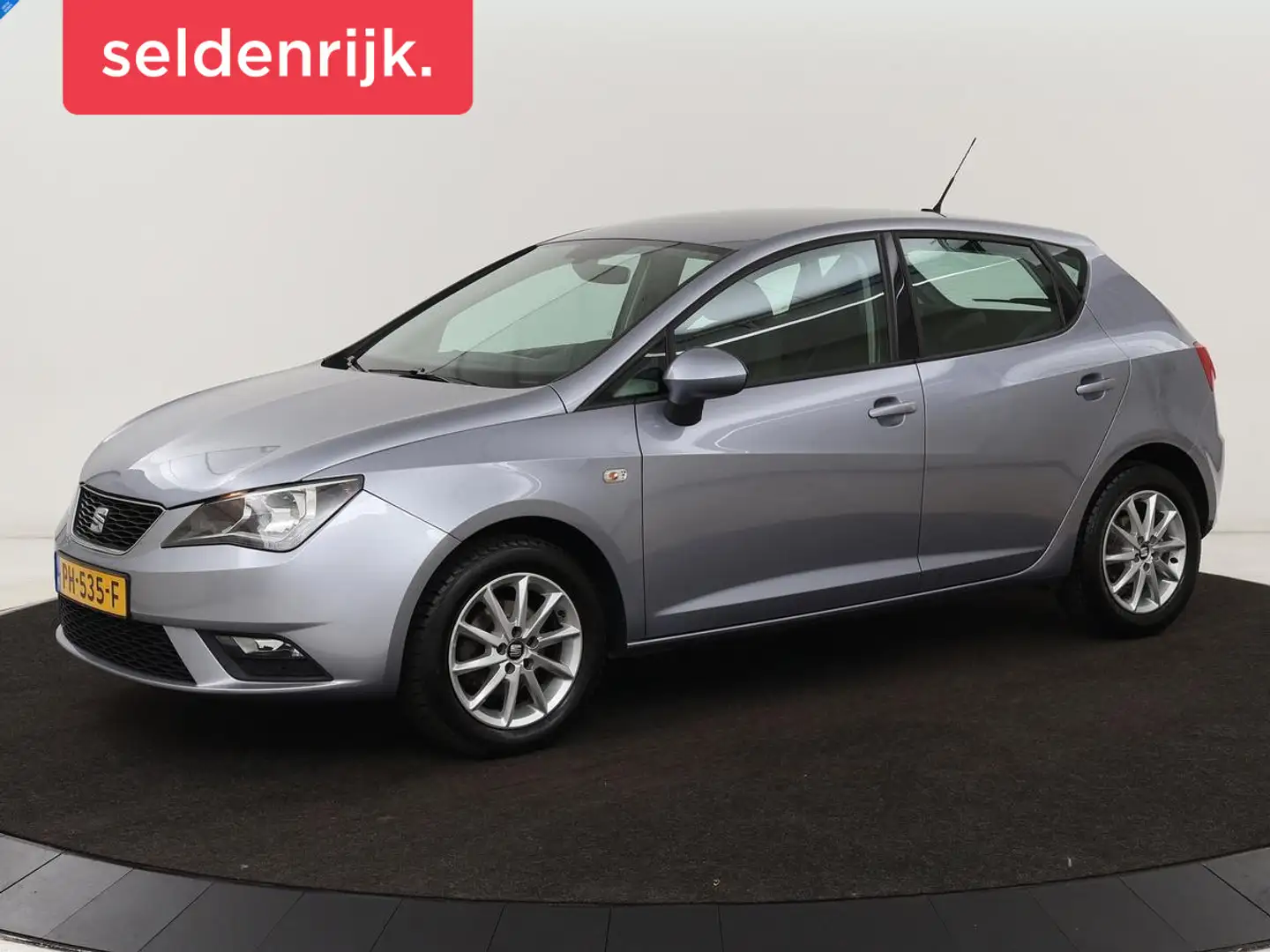 SEAT Ibiza 1.0 TSI Style Connect | Carplay | Cruise control | Grijs - 1