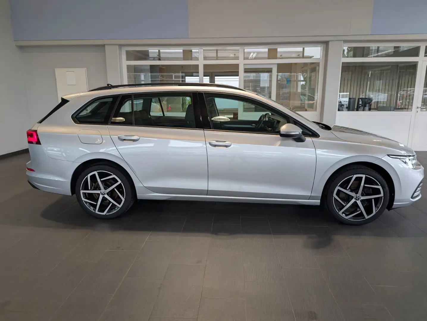 Volkswagen Golf VIII 2.0TDi DSG*Panorama*AHK*Matrix*HUD*KAM Argent - 2