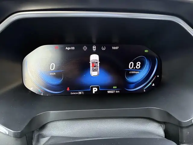 DR Automobiles DR6.0 view 16