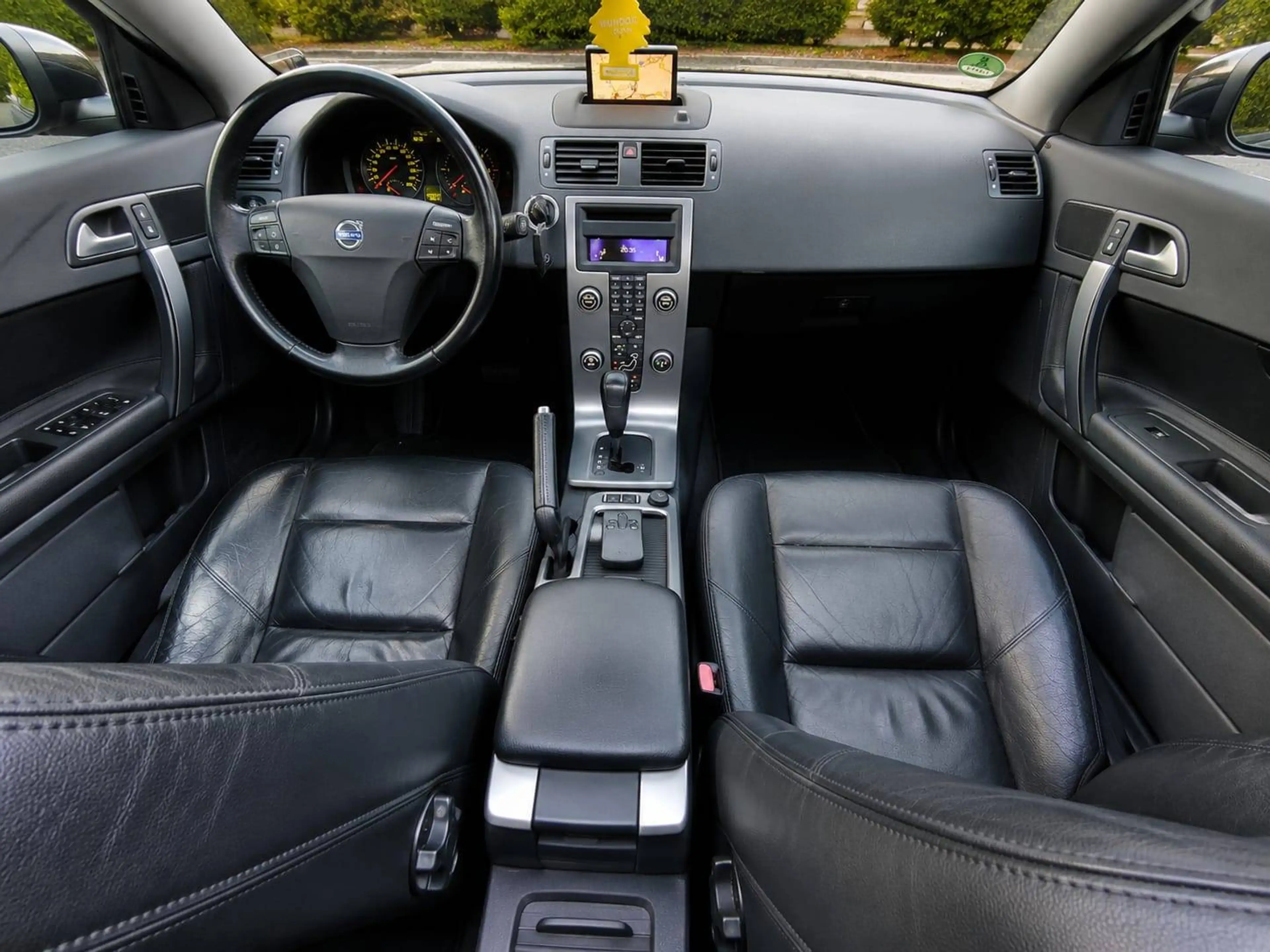 Volvo C70 D5  Cabriolet Automatik — photo 7