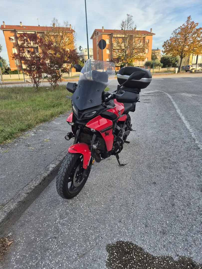 Yamaha Tracer 9 Rojo - 1