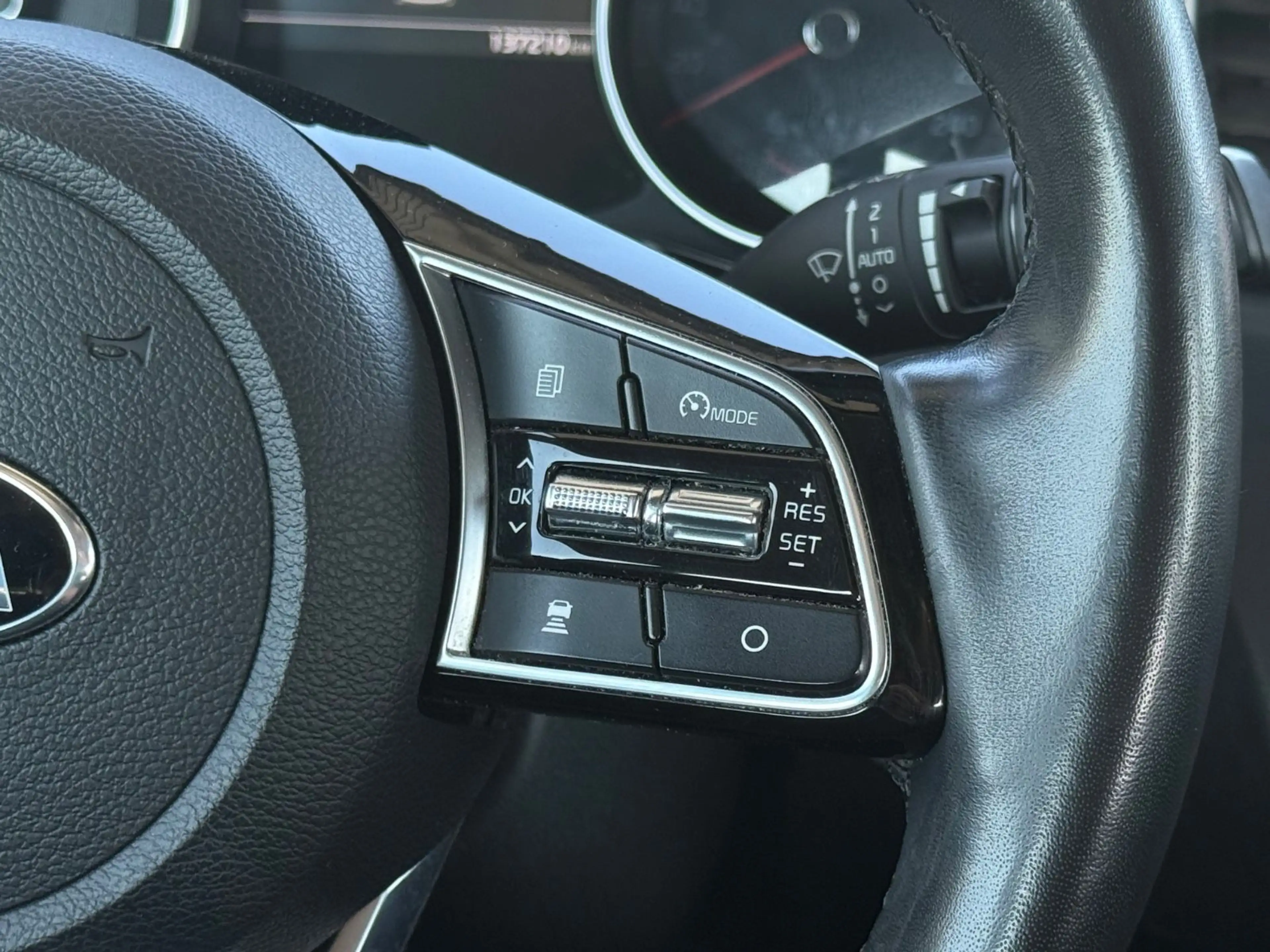 Kia Ceed SW / cee'd SW Automatik Spirit LED Sound — photo 15