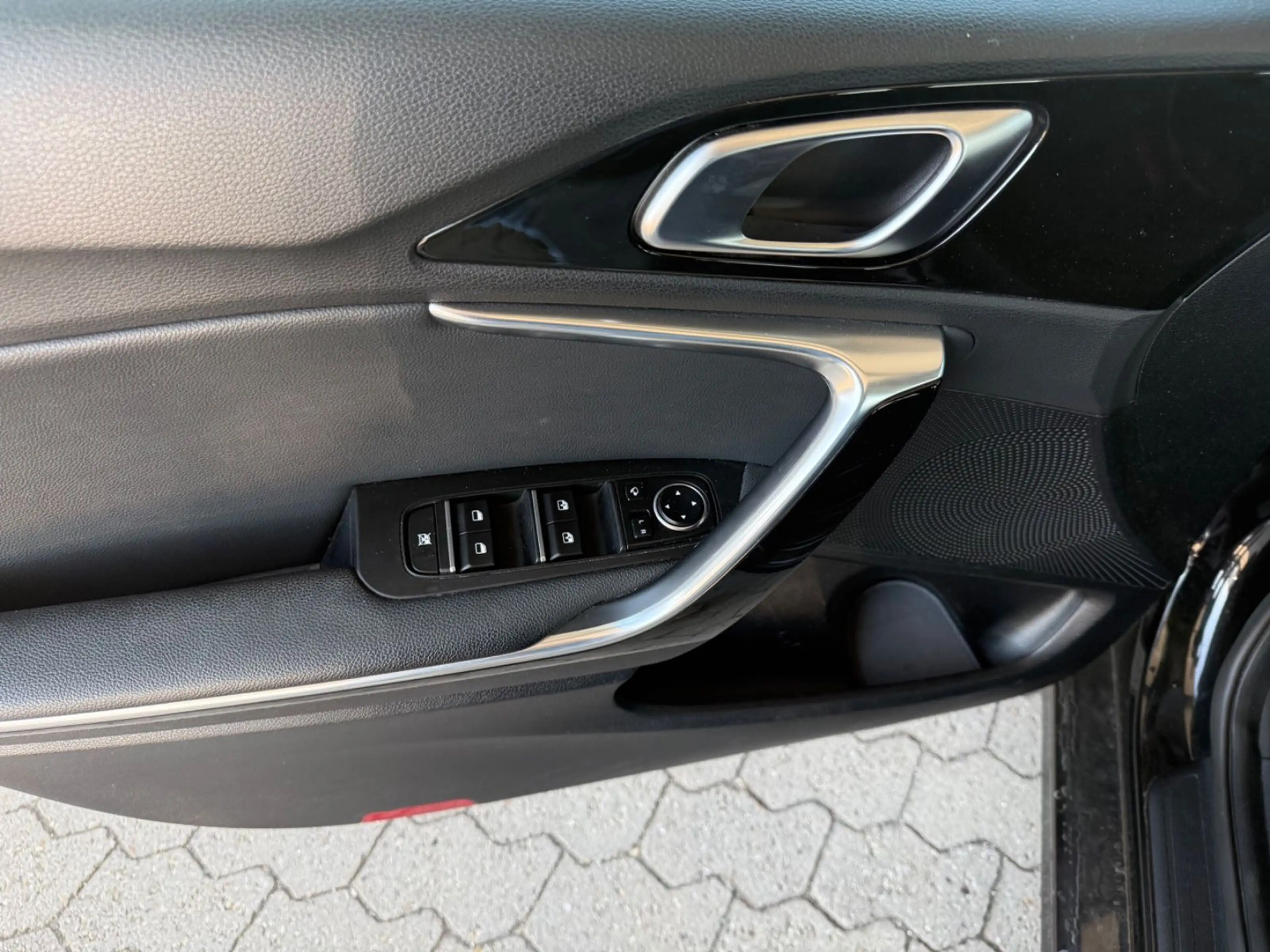 Kia Ceed SW / cee'd SW Automatik Spirit LED Sound — photo 14