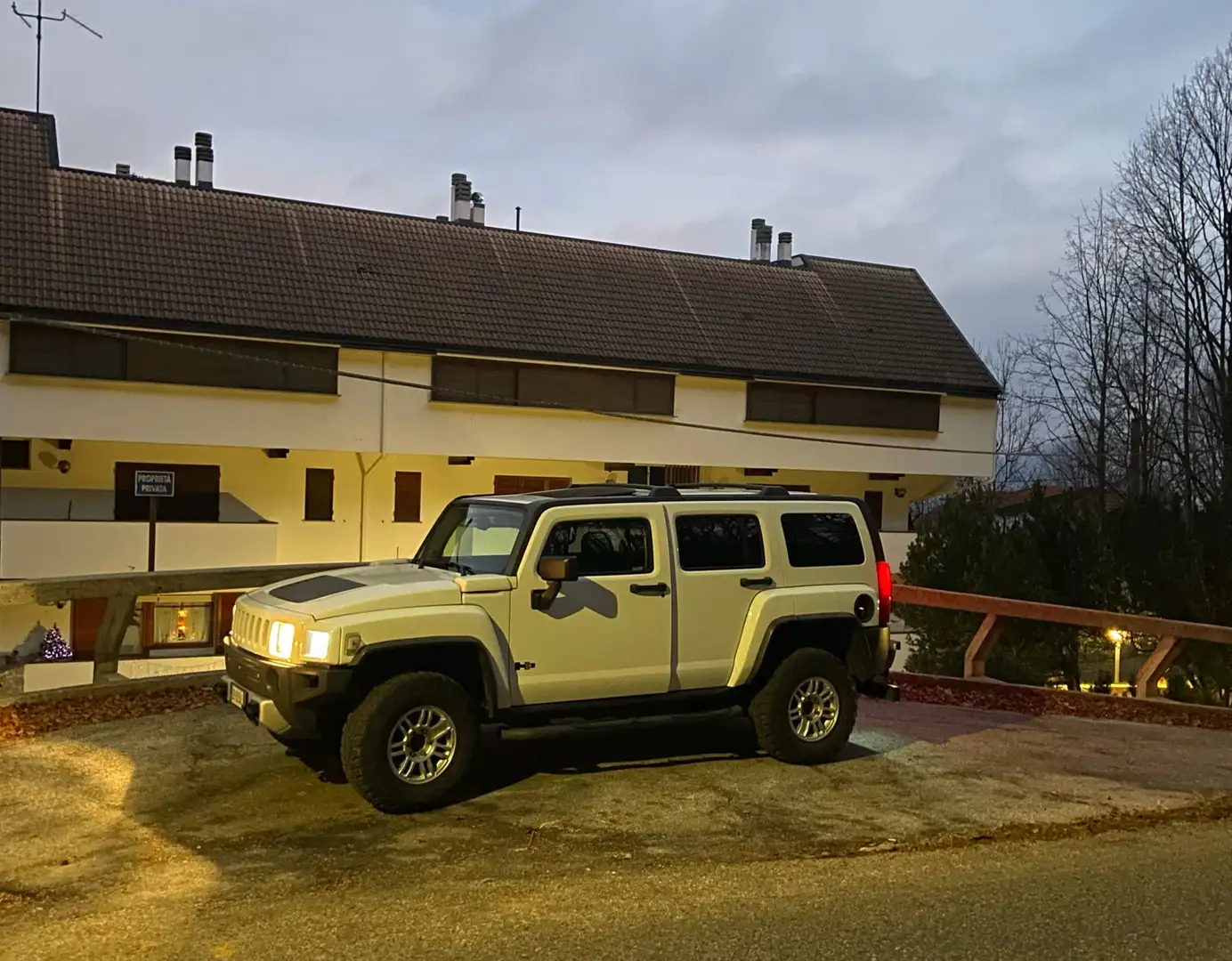 HUMMER H3 3.7 Luxury Bianco - 2