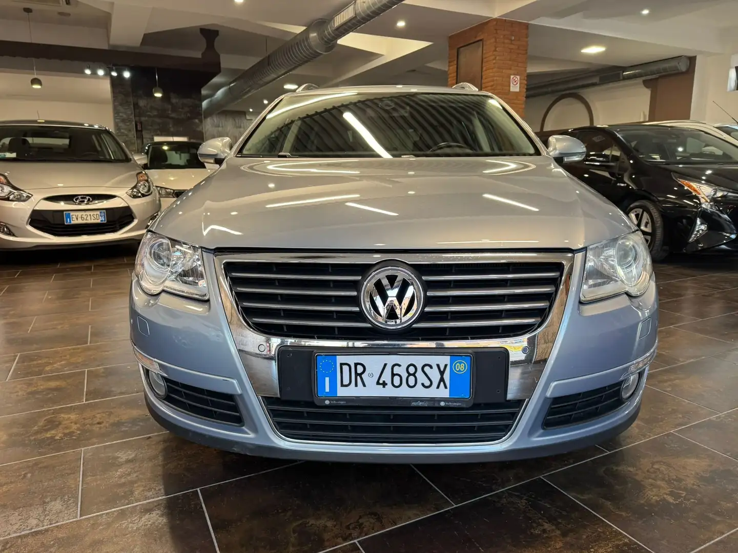 Volkswagen Passat Variant Passat VI 2005 Variant 2.0 tdi Highline dpf Grigio - 2