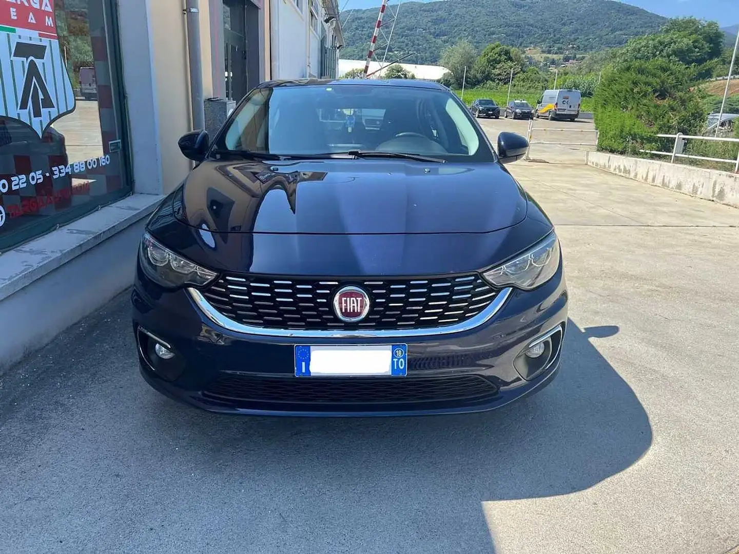 Fiat Tipo 1.3 Mjt S&S 5 porte Lounge Blu/Azzurro - 2