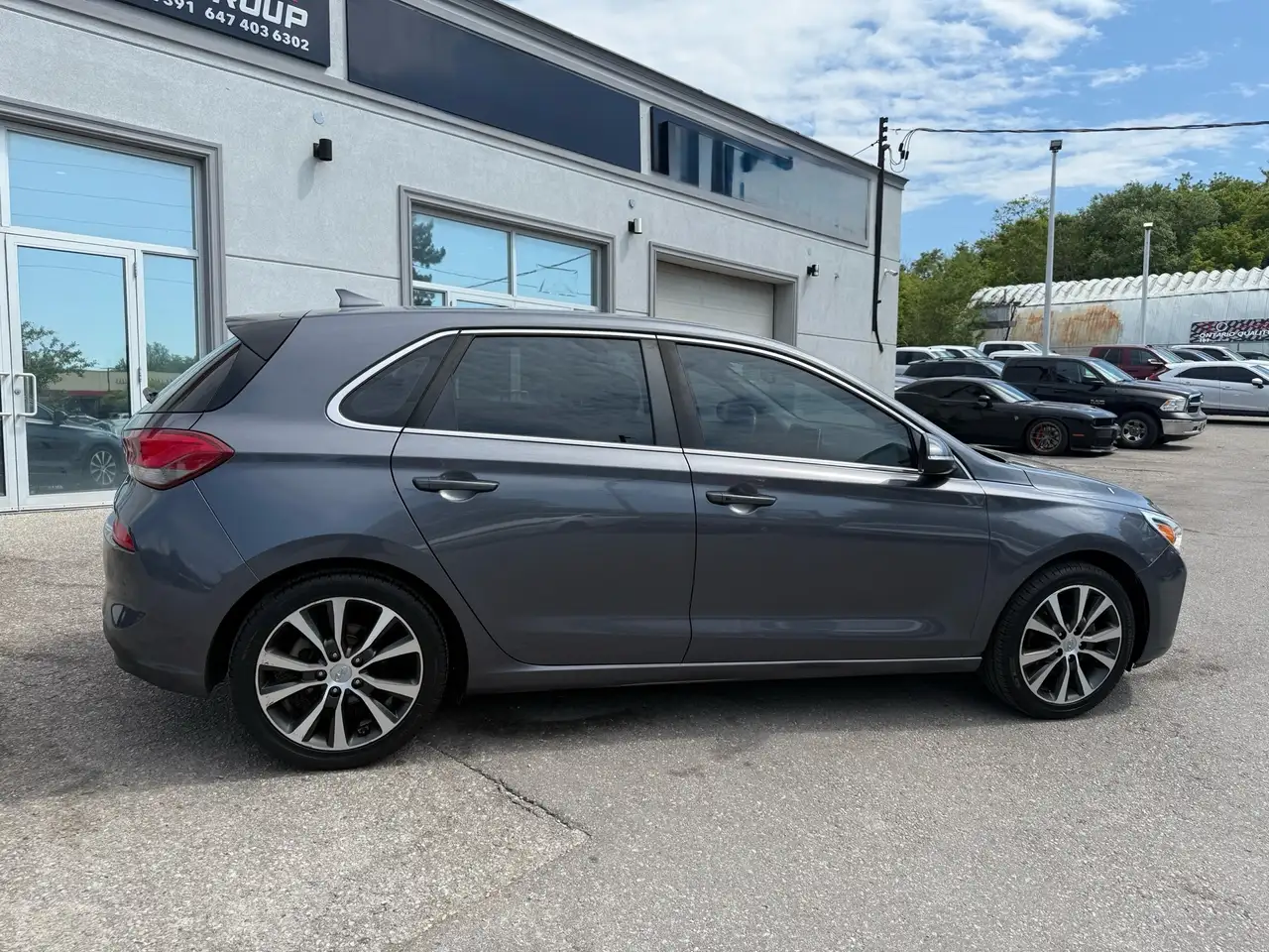 Hyundai ELANTRA снимка Hyundai ELANTRA