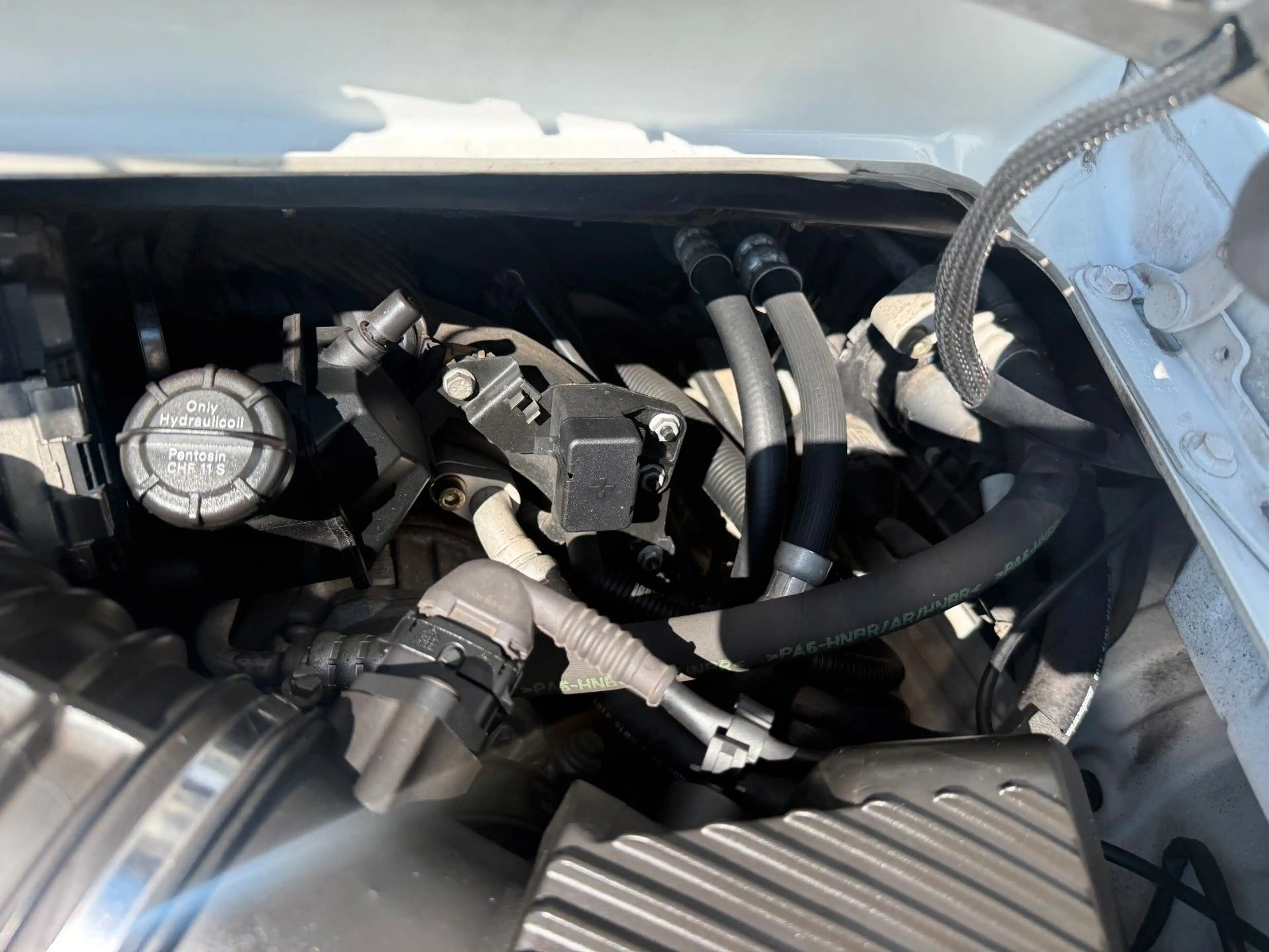 Porsche 996 Carrera Navi,Motorleuchte manchmal an — photo 11