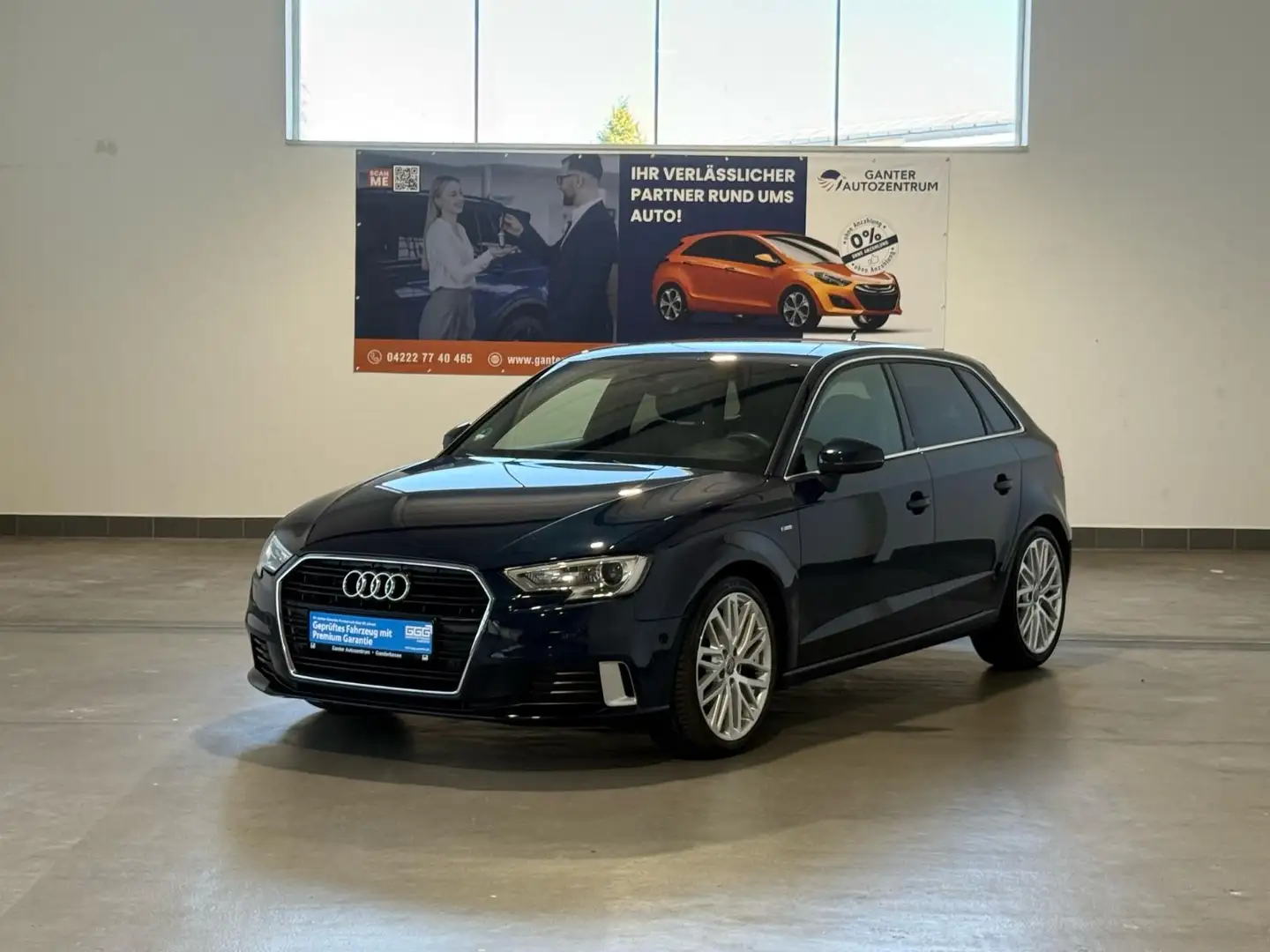 Audi A3 Sportback sport S-Line NAVI+GRA+StHeiz+CarPla Blau - 1