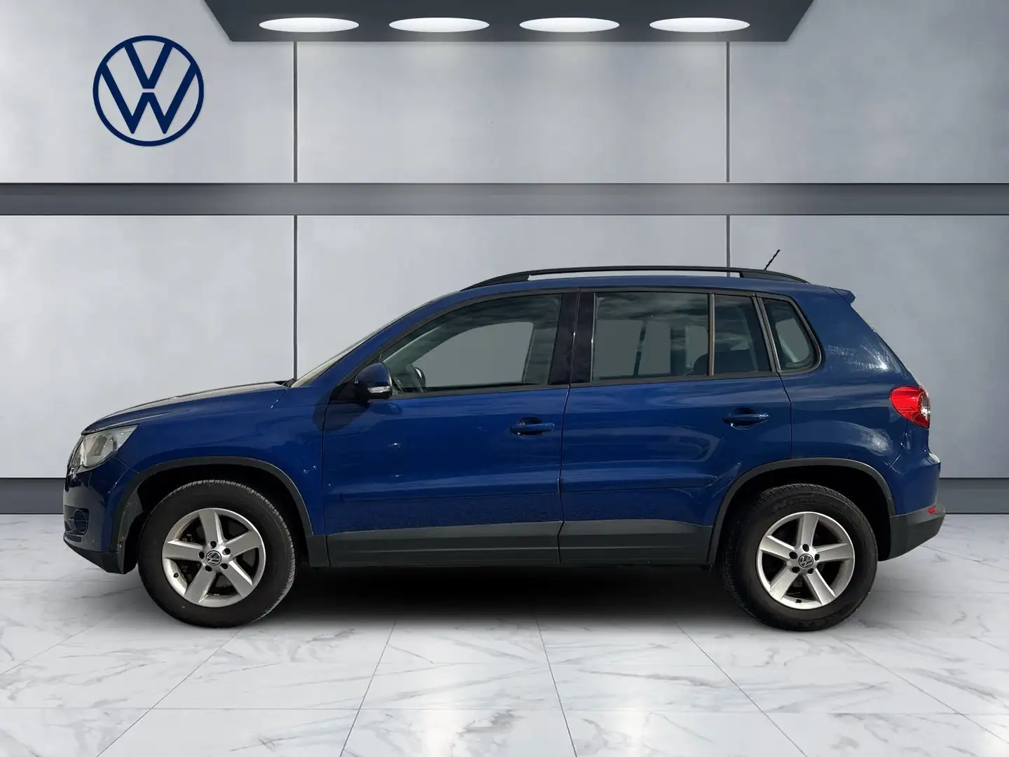 Volkswagen Tiguan Track 4Motion Bleu - 2