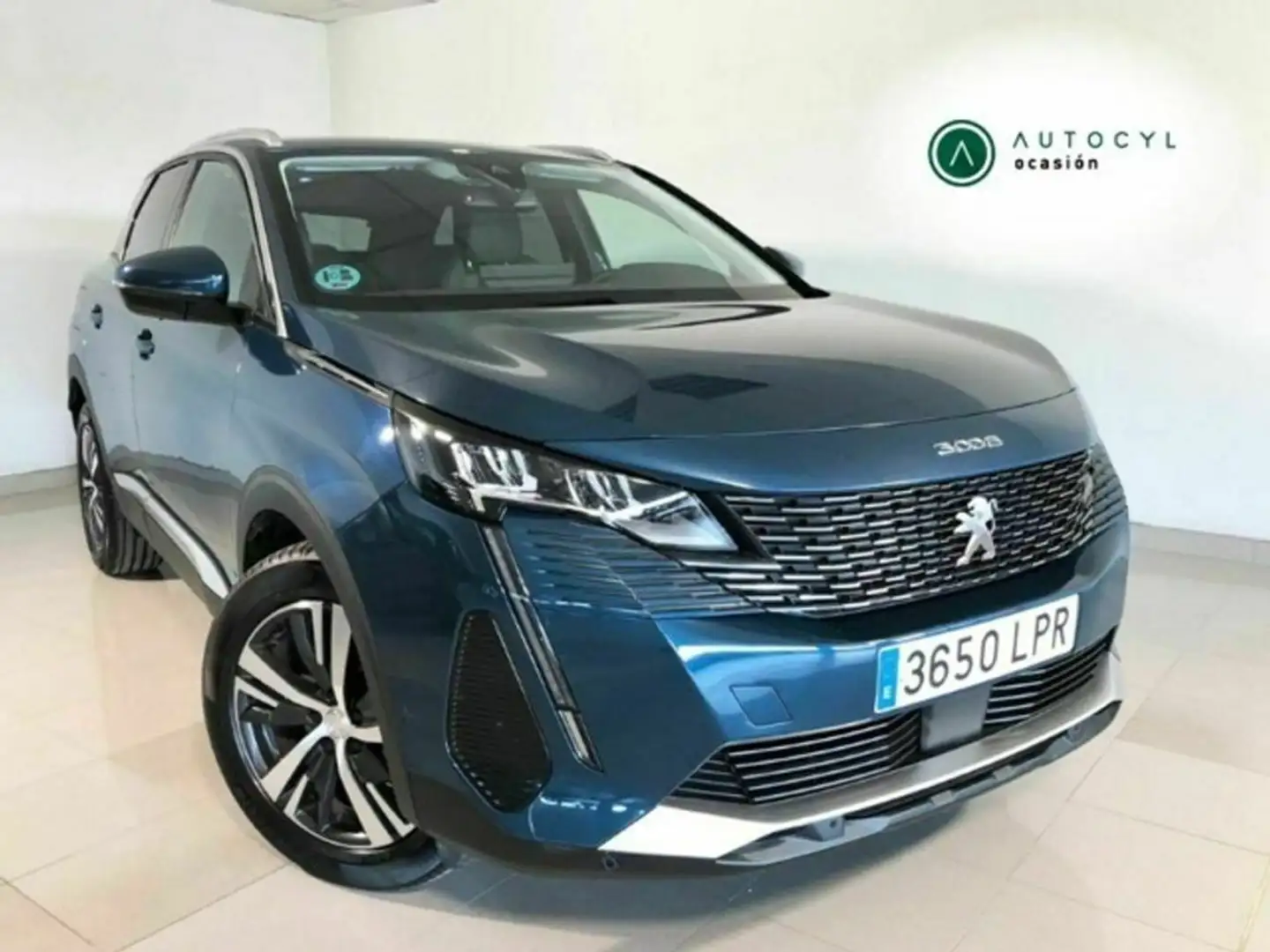 Peugeot 3008 1.2 PureTech S&S Allure 130 Blau - 1