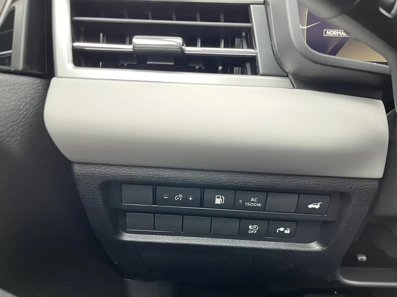 Mitsubishi Outlander снимка Mitsubishi Outlander