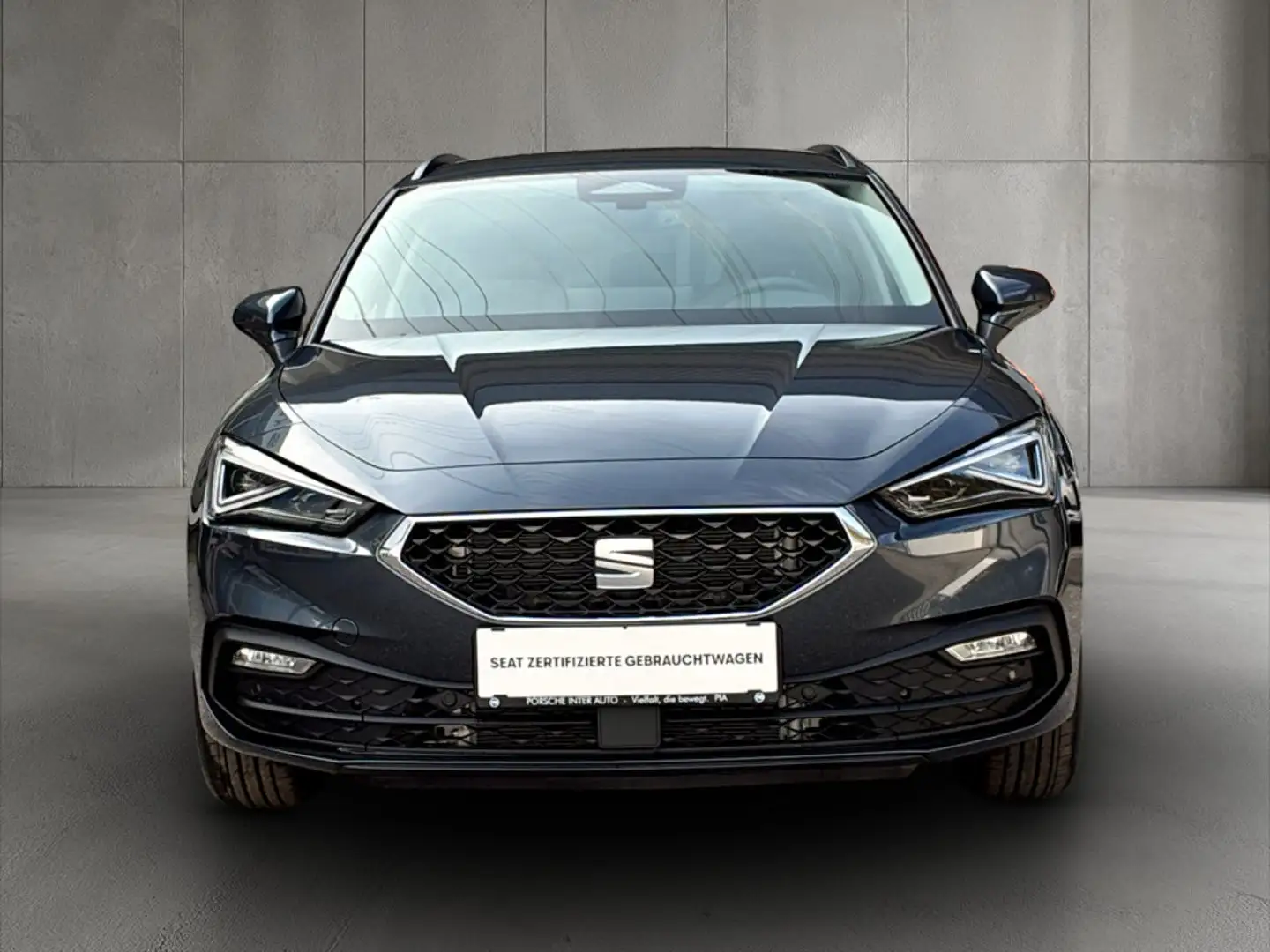 SEAT Leon Style 2.0 TDI 115 PS Grau - 2