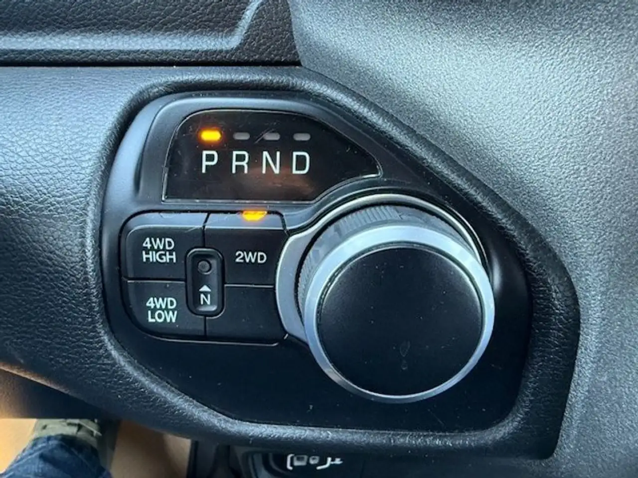 RAM 3500 снимка RAM 3500
