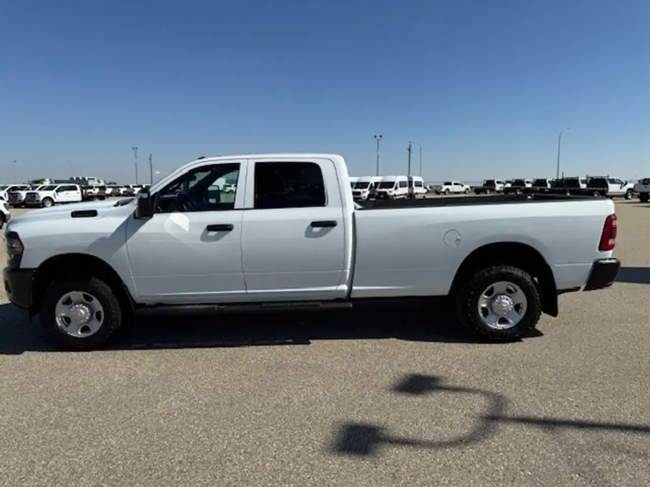 RAM 3500 снимка RAM 3500