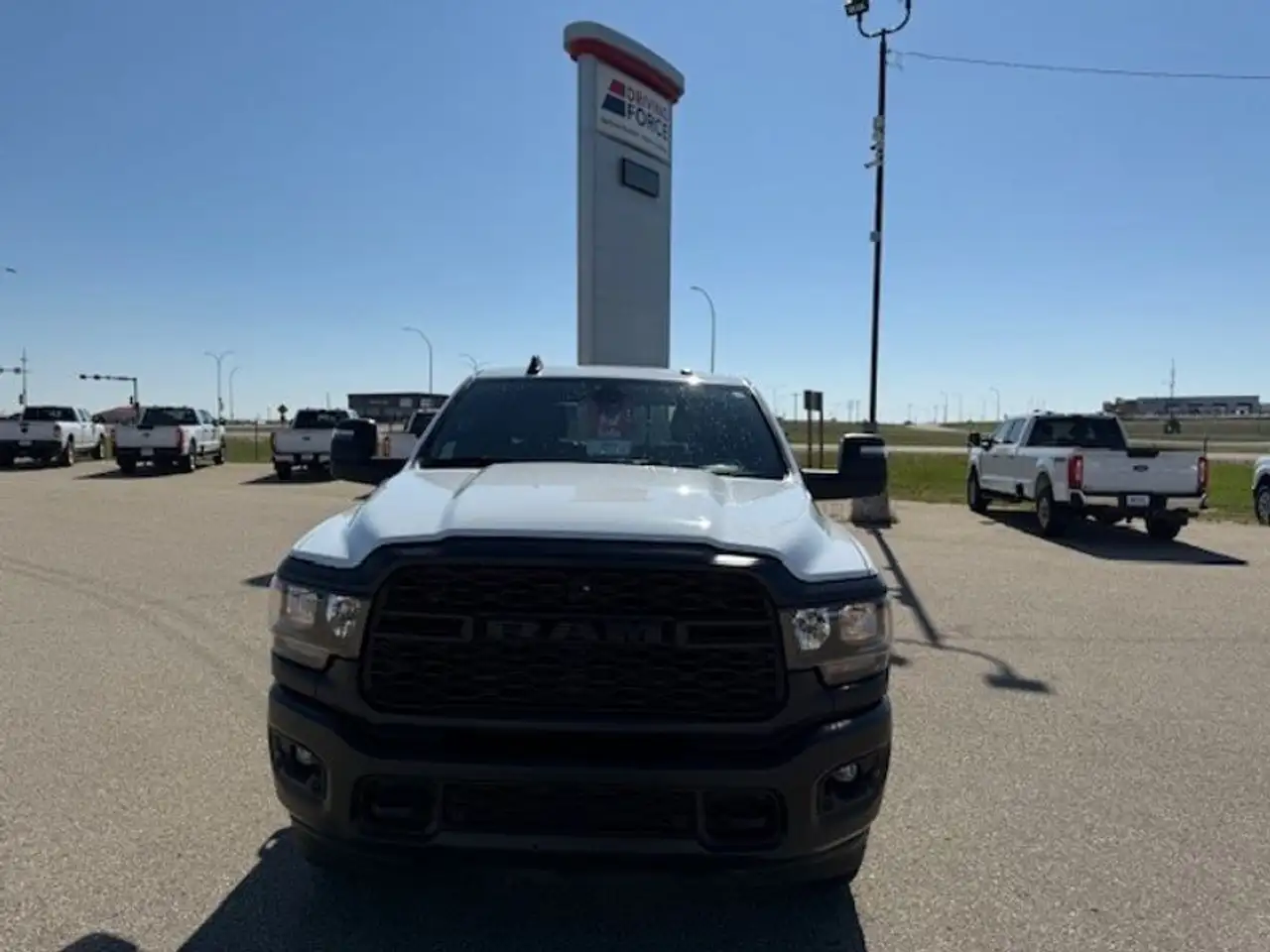 RAM 3500 снимка RAM 3500