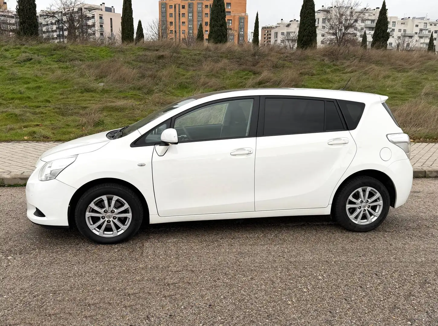 Toyota Verso Verso 2.0D Advance 120 7pl. Advance Blanco - 2