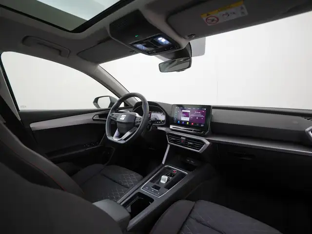 Seat Leon view 2