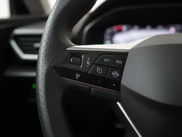 Seat Leon view 9