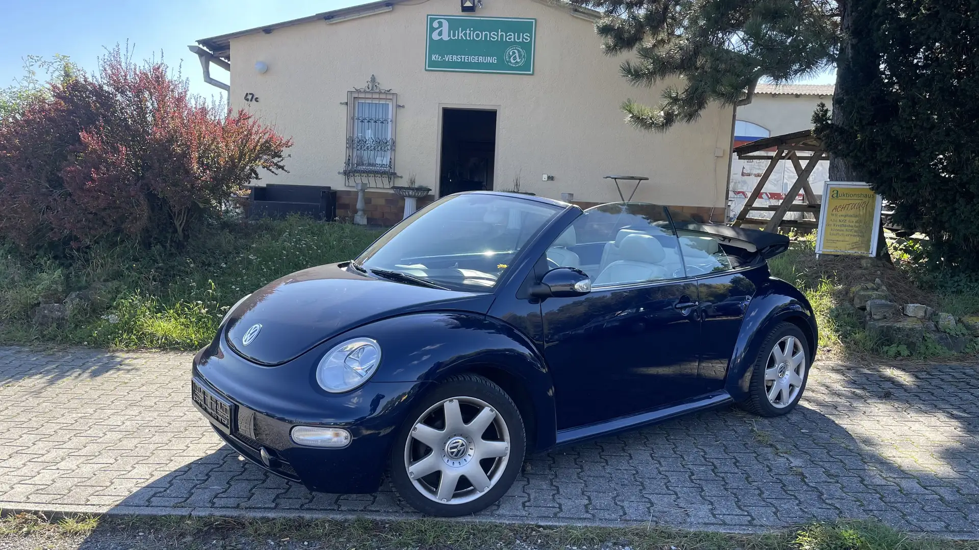 Volkswagen New Beetle 2.0 Highline - Automatik, Leder, TÜV 5/27 - Blau - 1