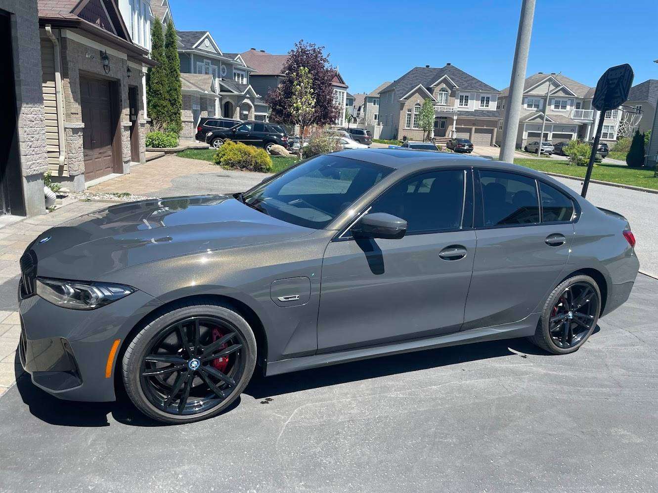 2023 BMW 3 Series 330e xDrive M Sports Pro