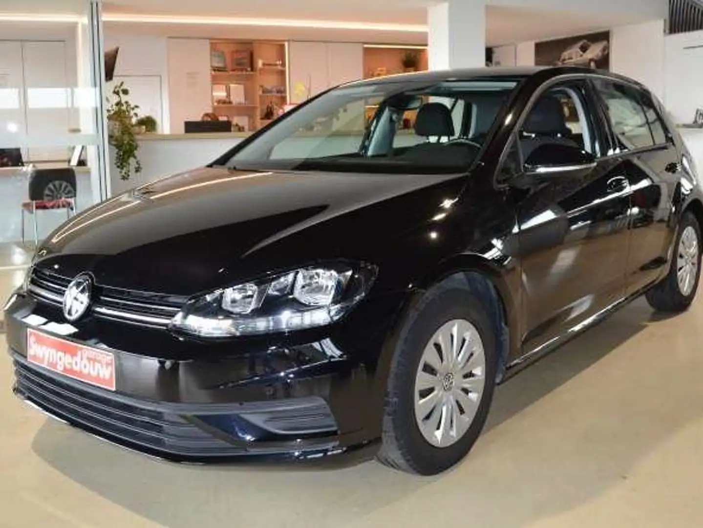 Volkswagen Golf 1.0 TSI airco,navi,zeer proper,garantie Zwart - 1