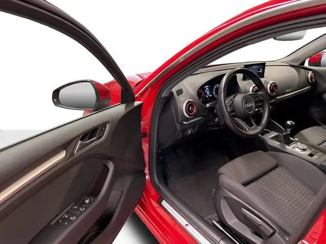 Audi A3 view 14
