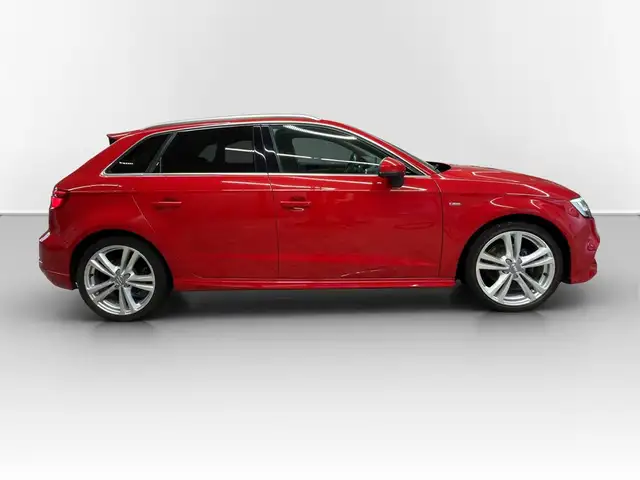 Audi A3 view 6