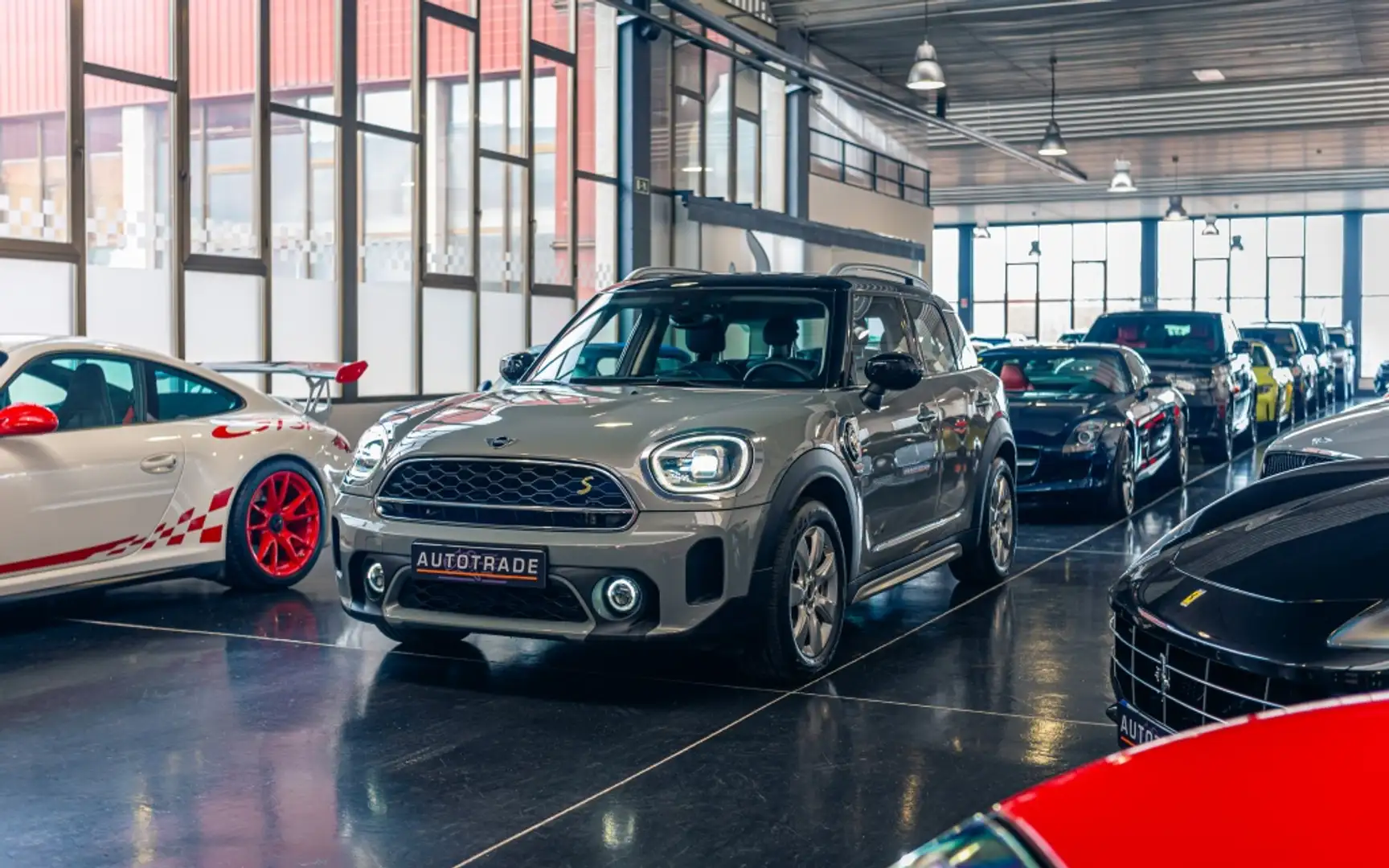 MINI Cooper Countryman SE ALL4 AUT. Grigio - 1