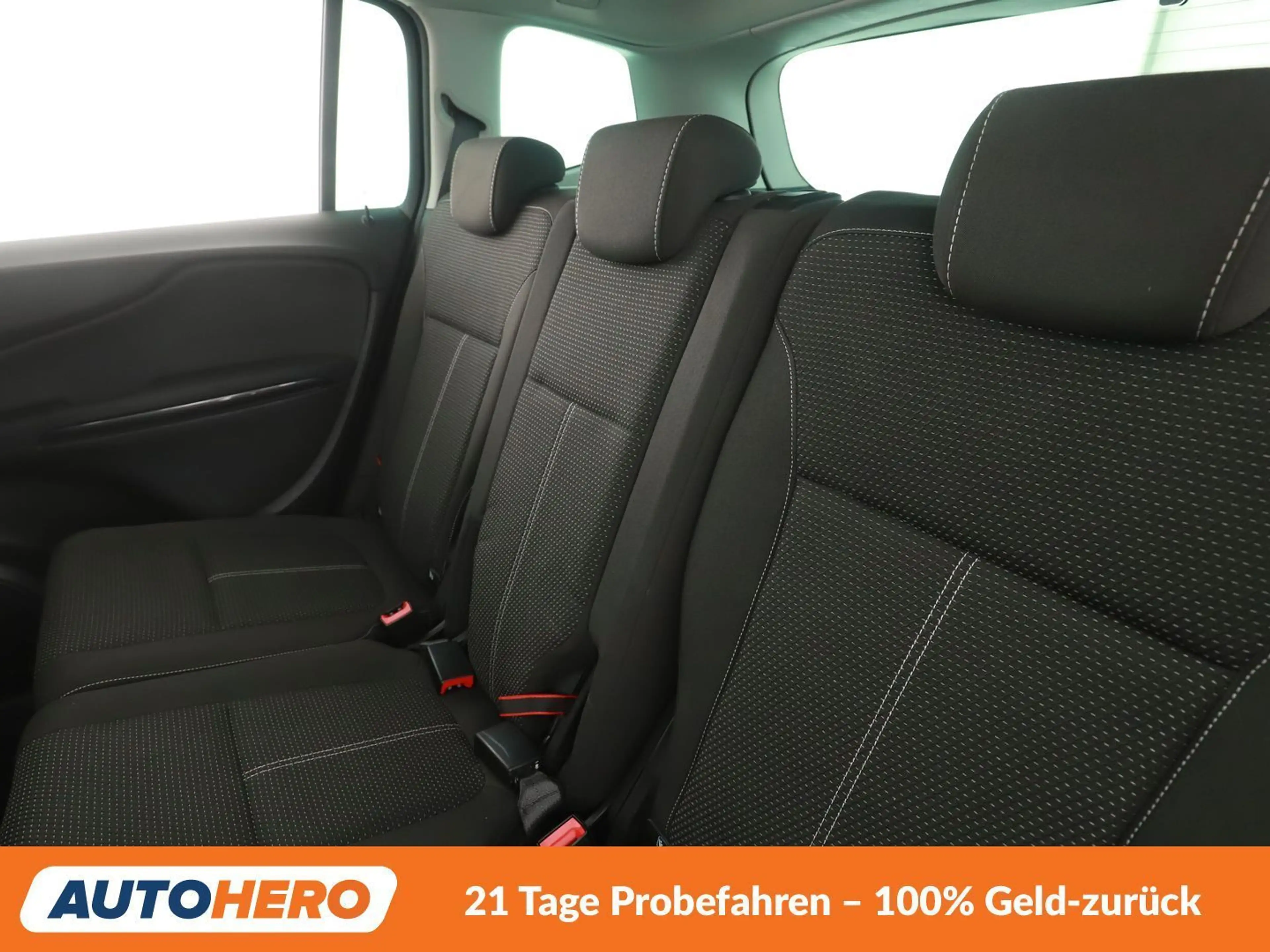 Opel Zafira Tourer 2.0 CDTI Innovation Start/Stop *NAVI*CAM*ACC*SHZ* — photo 14