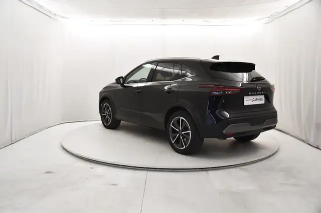 Nissan Qashqai view 3