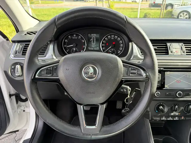 Skoda Rapid view 9