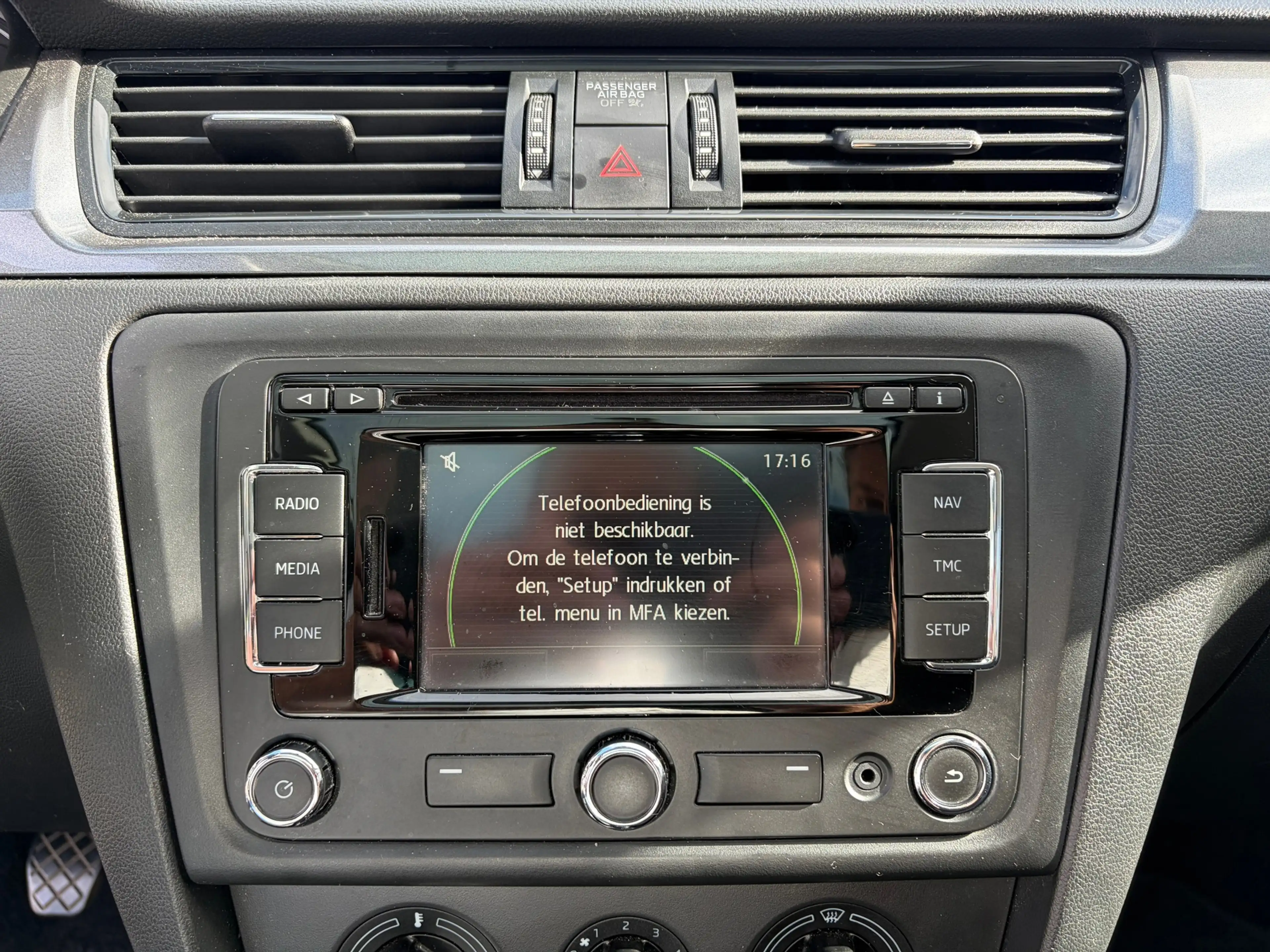 Skoda Rapid/Spaceback 1.2 TSI Greentech Style Edition, Panorama dak — photo 14