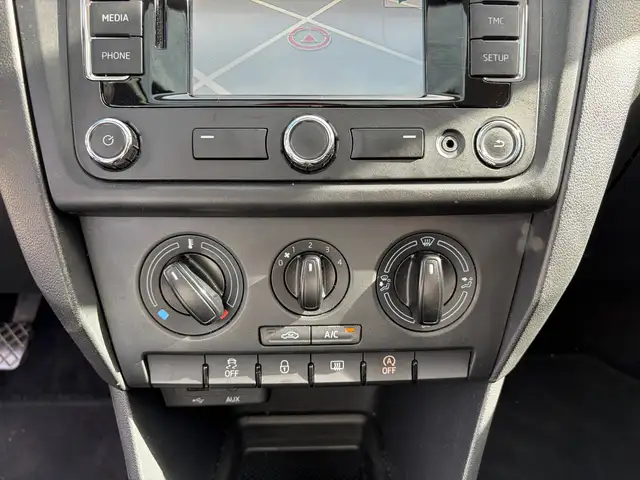 Skoda Rapid view 12