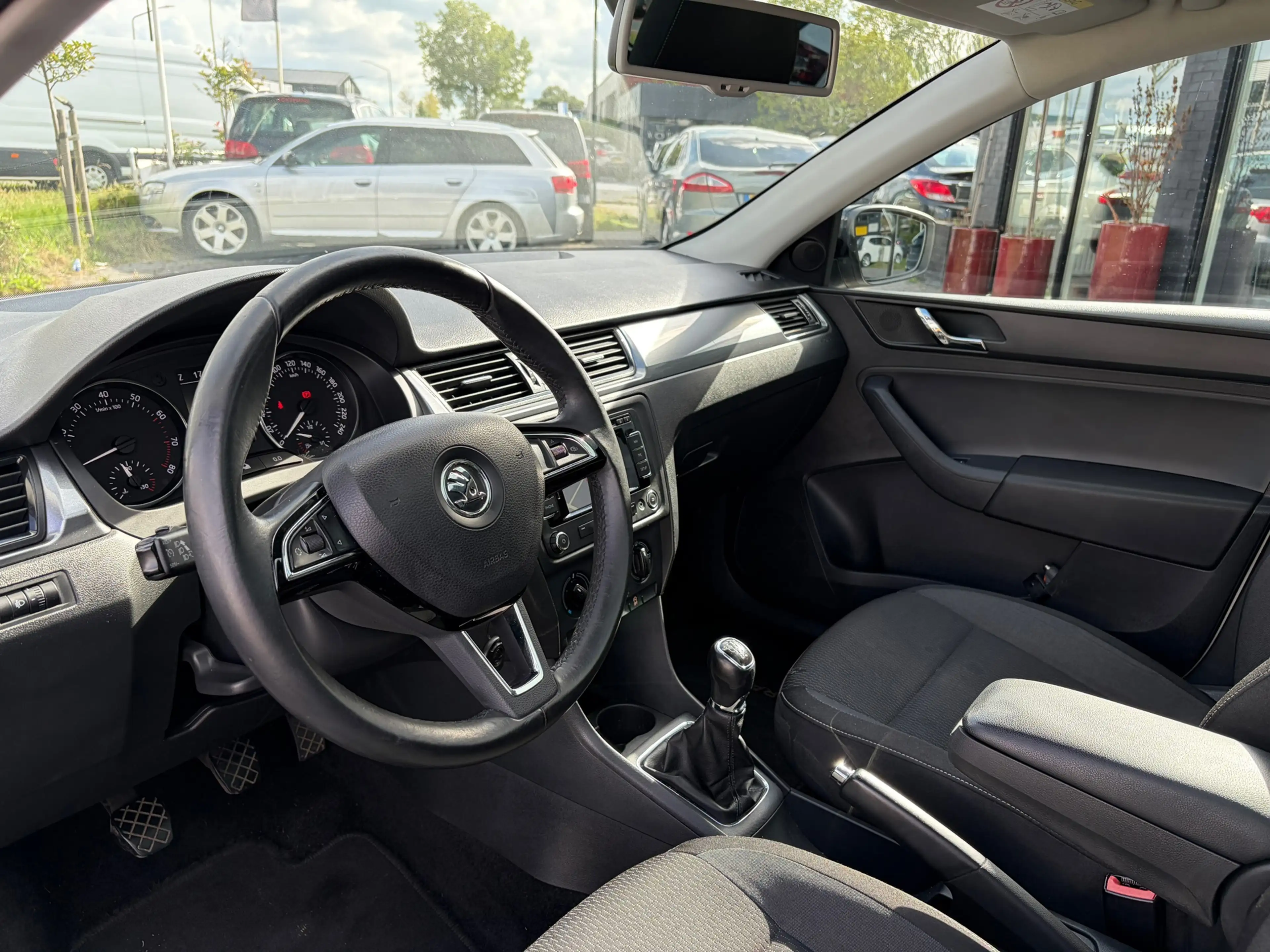 Skoda Rapid/Spaceback 1.2 TSI Greentech Style Edition, Panorama dak — photo 7