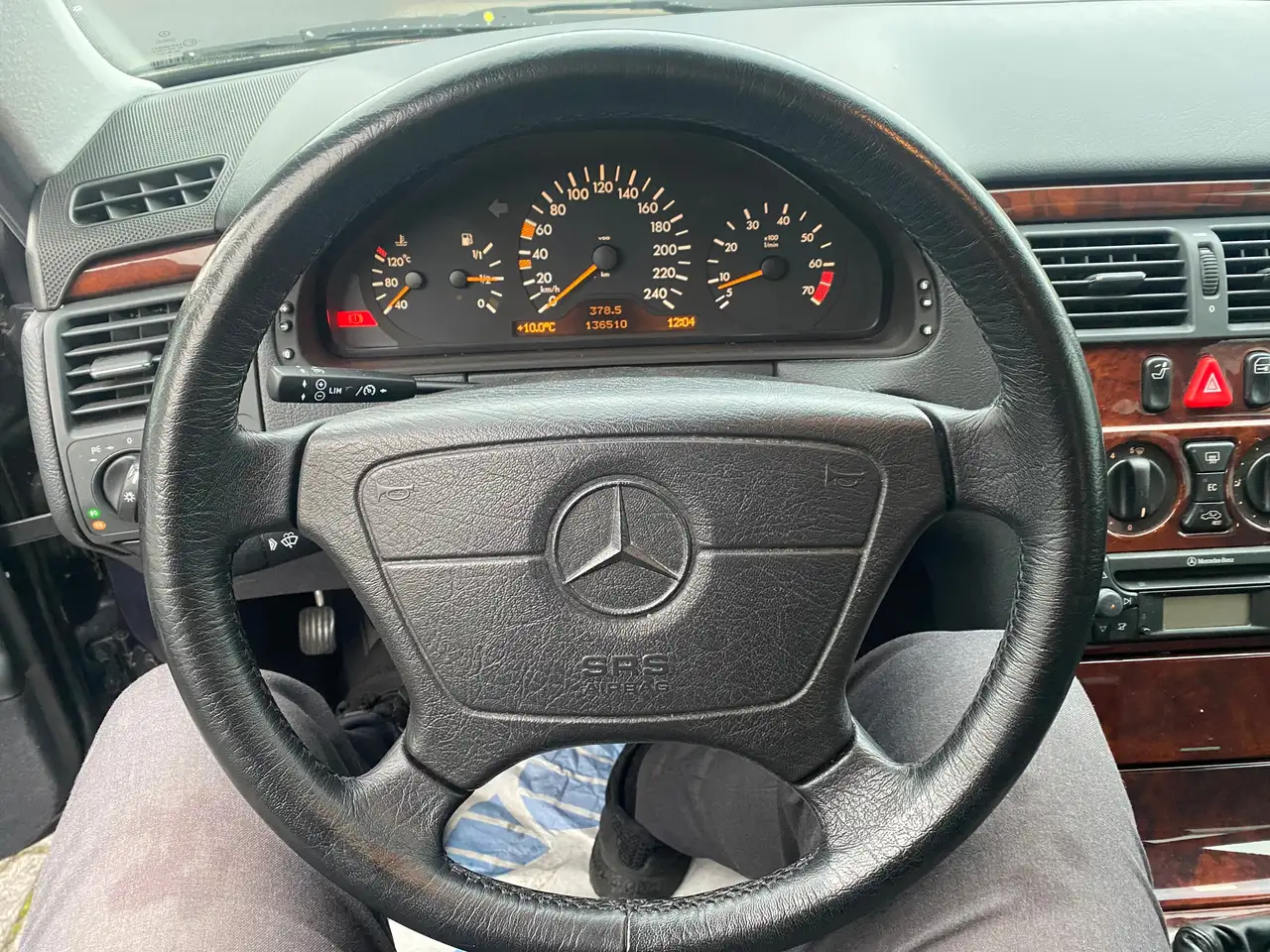 Mercedes-Benz E 240 E-Klasse Elegance, foto 9