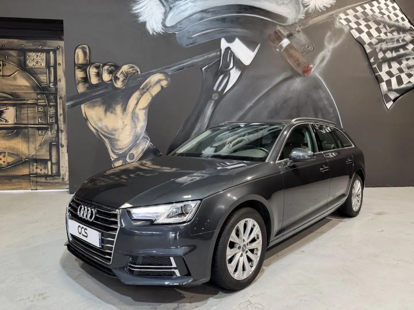 Audi A4 TDI 150 S tronic Design 1ere Main Origine FRANCE Gris - 2