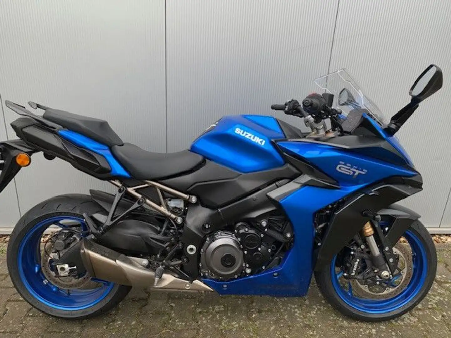 Suzuki GSX S 1000GT Blue - 1