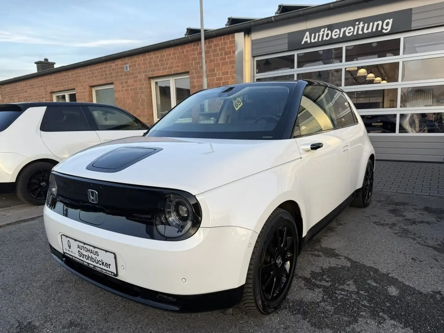 Honda e Advance 16" Allwetter Weiß - 2